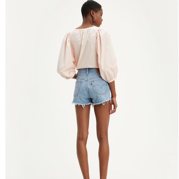 NWT LEVI’S 501 ORIGINAL SHORT HIGH RISE WOMENS - Picture 3 of 12